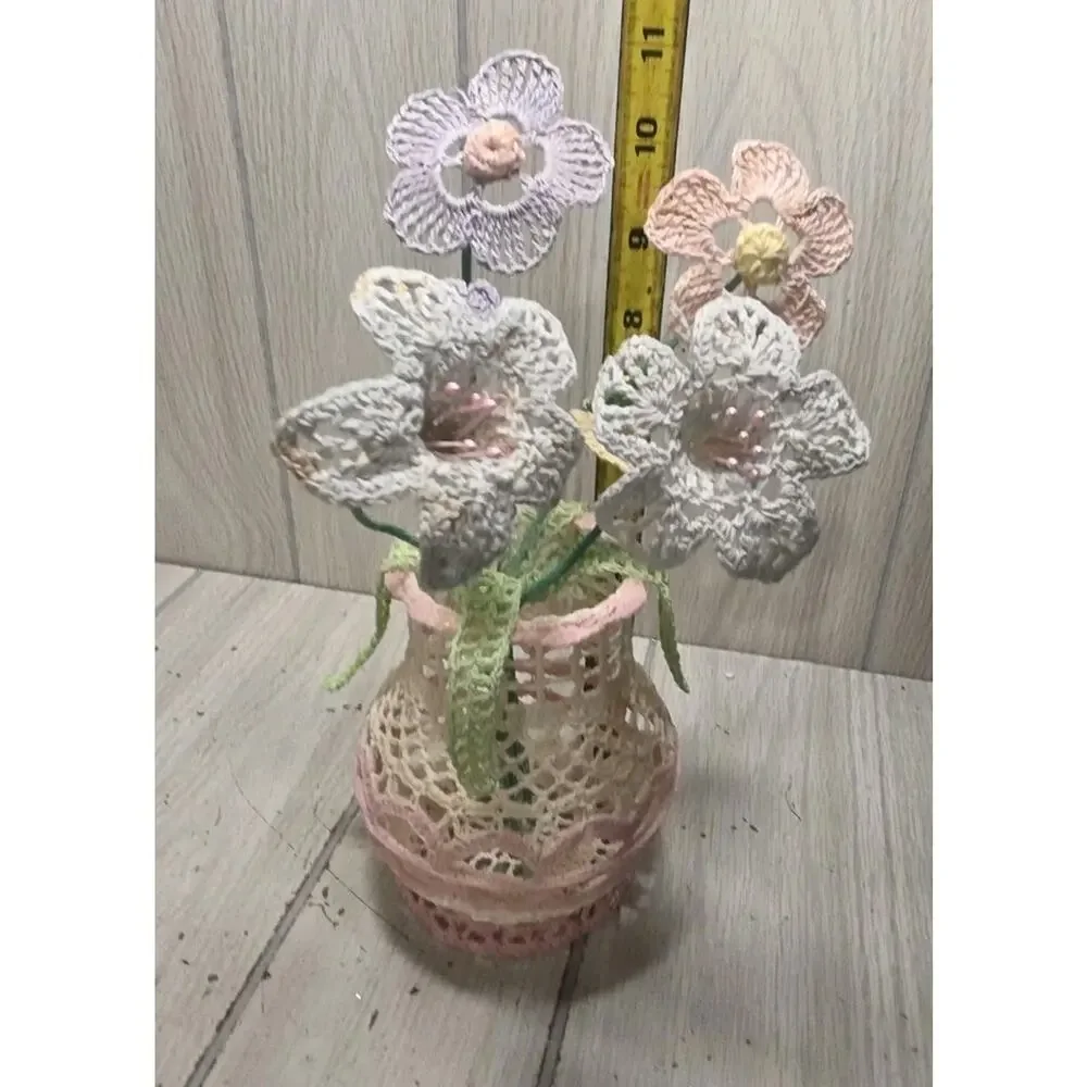 Vtg Crocheted Vase With Pastel Flowers Handmade Heritage Boho Cottagecore Read